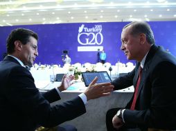 Enrique Peña nieto y el mandatario de Turquía, Recep Tayyip Erdogan, en la Cumbre de Líderes del G-20. NTX / Presidencia