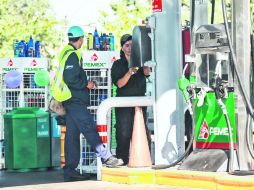 Casi una cuarta parte de las once mil gasolineras que hay en el país se han abierto de 2009 a la fecha. EL INFORMADOR /