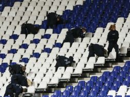 La policía decidió evacuar a los presentes por 'razones de seguridad'. AP / M. Schreiber