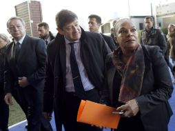 El ministro (cen) asistió al estadio londinense de Wembley para presenciar el partido amistoso entre Inglaterra y la selección gala. AFP / T. Samson