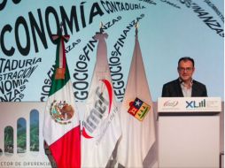 El titular de la SHCP, Luis Videgaray, participa en la XLIII Convención Nacional 2015 del IMEF. TWITTER / @IMEFOficial