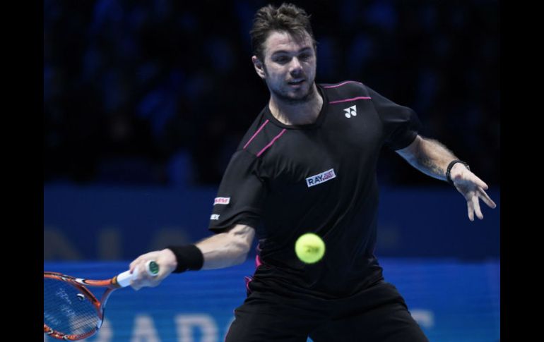 Con esta victoria, Wawrinka mantiene intactas sus opciones de llegar a semifinales del Masters. EFE / F. Arrizabalaga