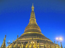 Pagoda de Shwedagon. Uno de los principales centros de oración budista en el mundo. ESPECIAL / R. Gacad