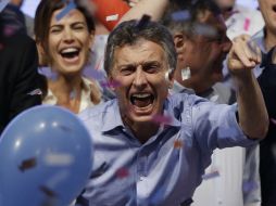 El líder opositor Mauricio Macri triunfó en las elecciones que se realizaron este domingo. AP / R. Mazalan