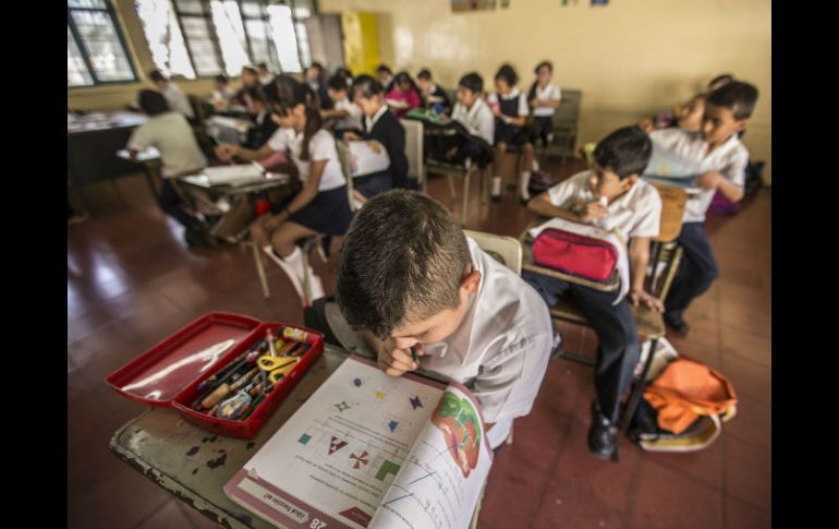 Estudian agresiones físicas en menores, aunadas a la violencia psicológica por parte de los compañeros en las escuelas. EL INFORMADOR / ARCHIVO