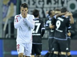 El Sevilla no sólo queda fuera de la Champions, sino que se le complica la tercera plaza para jugar la Europa League. AP / M. Meissner