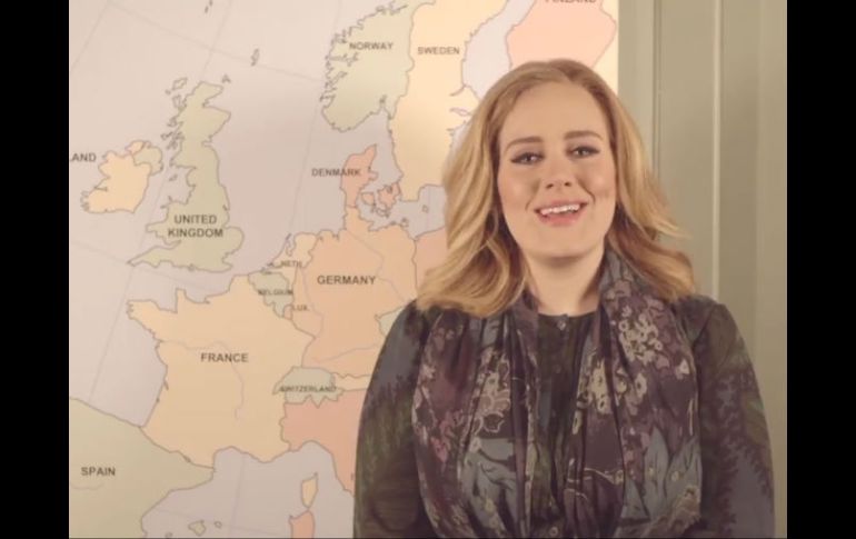 Adele anunció este jueves que actuará en Gran Bretaña y Europa. TWITTER / @Adele