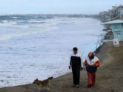 El resto de los puertos del estado permanecen abiertos, aunque se determinará su condición según el avance y los efectos del meteoro. NTX / ARCHIVO