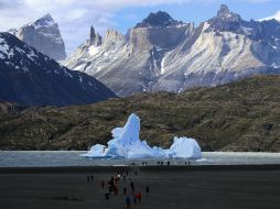 Maravilla natural. El Glaciar Grey registra una alta producción de témpanos. EFE /