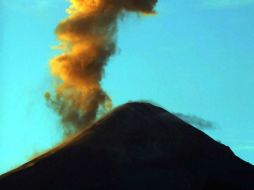 Las autoridades mantienen el monitoreo de la actividad del coloso. AFP / ARCHIVO