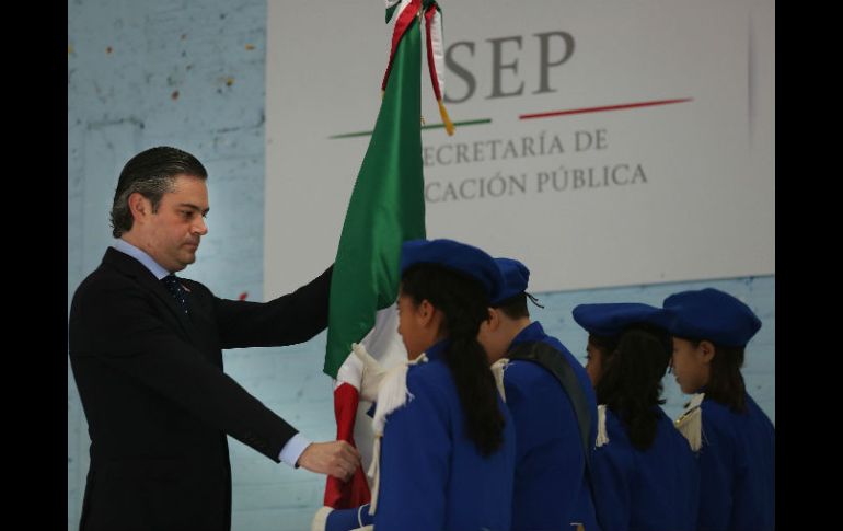 Nuño Mayer destacó que continuará con su labor de visitar y recorrer los planteles del país. SUN / ARCHIVO