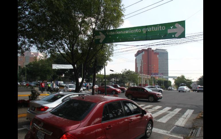 Algunos colonos cercanos a la Expo ven con malos ojos vivir tan cerca de la sede FIL. EL INFORMADOR / R. Tamayo