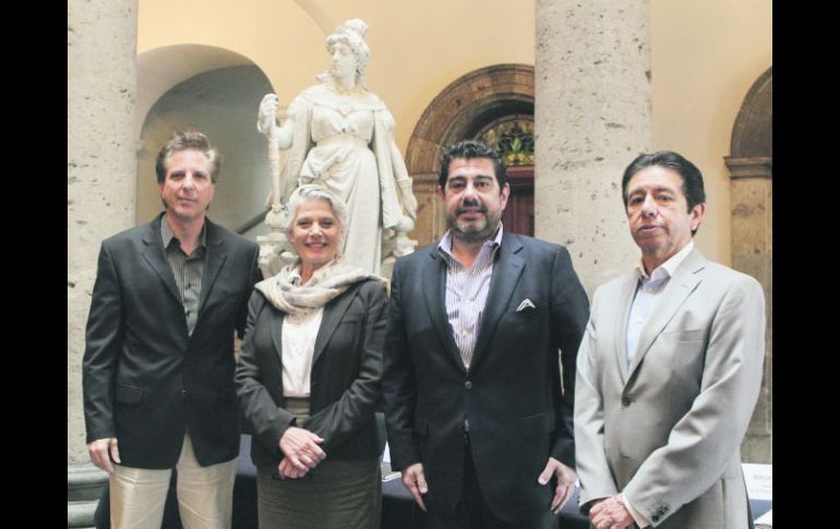 Marco Parisotto, Miryam Vachez, Álvaro Domingo y Alejandro Elizalde. EL INFORMADOR / R. Tamayo