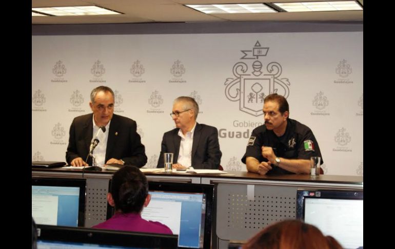 Autoridades de Guadalajara anunciaron en conferencia de prensa  los detalles del operativo 'Navidad en paz'. ESPECIAL / Policía de Guadalajara