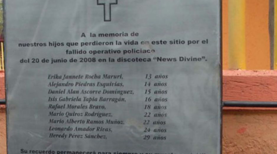 Hacen un llamado a la CNS para que destituya al policía, acusado de ser el principal responsable de la tragedia en el bar. NTX / ARCHIVO