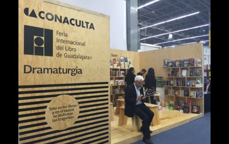 El stand de Conaculta expone más de 35 mil libros. TWITTER / @Conaculta