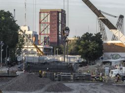 Se tiene previsto que avenida Alcalde sea cerrada nuevamente en enero para continuar con las obras de la Línea 3.. EL INFORMADOR / R. Tamayo