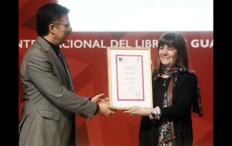 Al recibir el premio, relató el momento en el que se enteró de que era ganadora de tan distinguida presea. EL INFORMADOR / E. Barrera