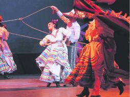 Tradición. El Ballet Folklórico de Amalia Hernández se instalará en el Auditorio Telmex. EL INFORMADOR / E. Barrera