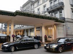 Entrada del hotel 'Baur au Lac' de Zúrich (Suiza), donde tuvieron lugar las detenciones. EFE /