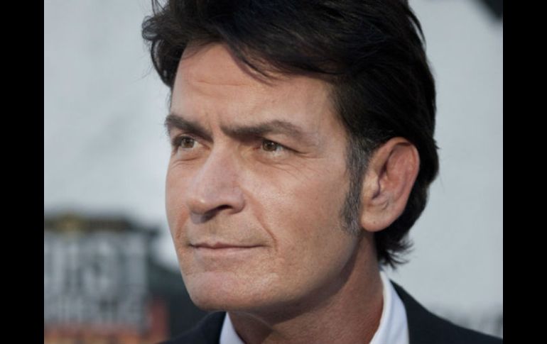 Ante la posibilidad de enfrentar procesos legales, Sheen ya planea vender un par de mansiones en Hollywood. AP / ARCHIVO