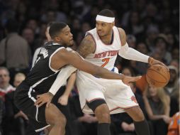 Carmelo Anthony fue el líder anotador de los Knicks en la victoria de ayer ante Brooklyn. AP / B. Kostroun