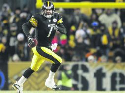 Ben Roethlisberger practicó el miércoles luego de haber aprobado el protocolo de la NFL en caso de conmoción. AP /