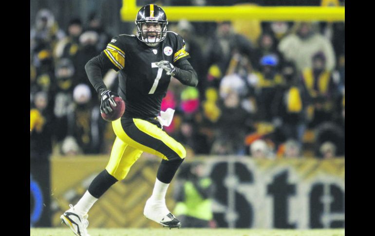 Ben Roethlisberger practicó el miércoles luego de haber aprobado el protocolo de la NFL en caso de conmoción. AP /