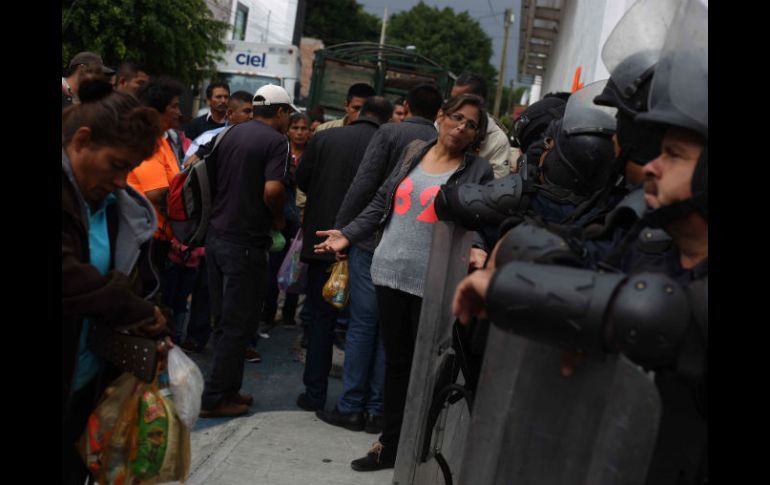 Los padres de los estudiantes han realizado múltiples manifestaciones. SUN /