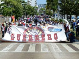 El pasado 3 de diciembre, un grupo de la CNTE impidió el desarrollo de la evaluación docente en Acapulco. SUN / ARCHIVO