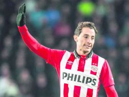 El volante tapatío Andrés Guardado tuvo peso específico en el partido que el PSV Eindhoven empató con el Roda. EFE /