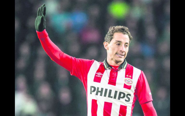 El volante tapatío Andrés Guardado tuvo peso específico en el partido que el PSV Eindhoven empató con el Roda. EFE /