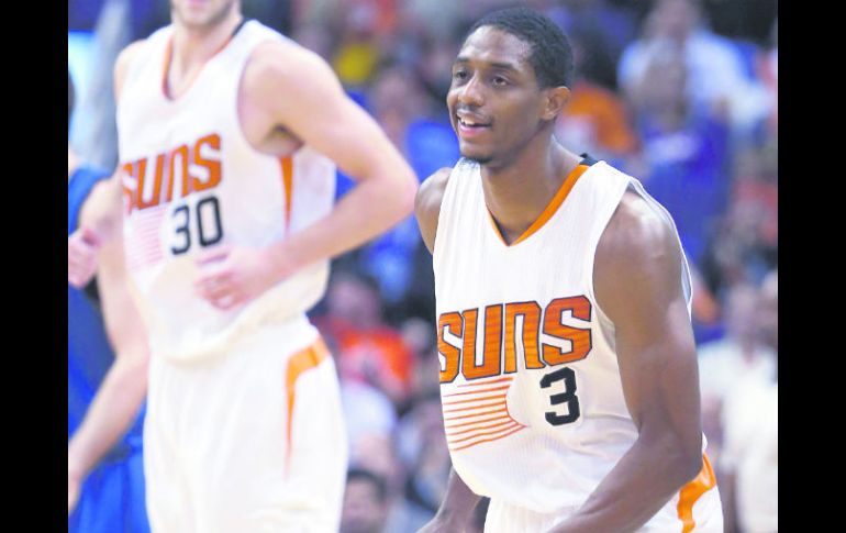 Brandon Knight. El jugador de los Suns terminó con 25 puntos en su cuenta. AP / R. Franklin