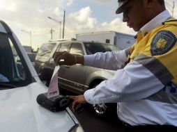 El nuevo Reglamento de Tránsito de la ciudad de México, contiene disposiciones con las que se busca mejorar la movilidad. SUN / F. Ramírez