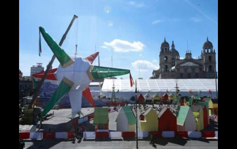 La artesanía acreedora del Guinness puede ser apreciada en la Divertivilla de la Pláza de los Mártires en Toluca. TWITTER / @braulioalvarezj