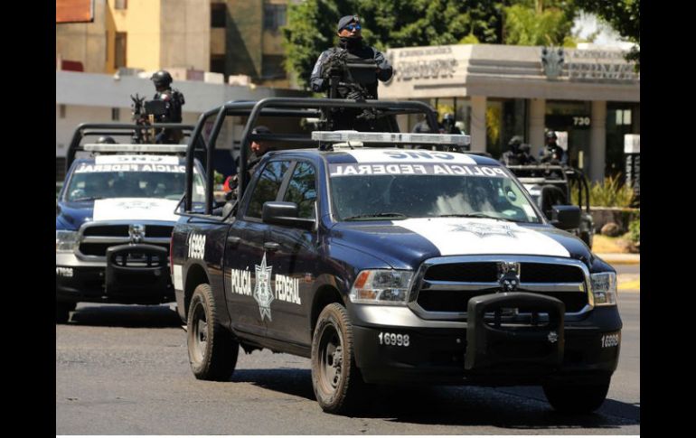 Los policías locales deberán distinguirse de los federales, según aprobó el Consejo Nacional de Seguridad. EL INFORMADOR / ARCHIVO