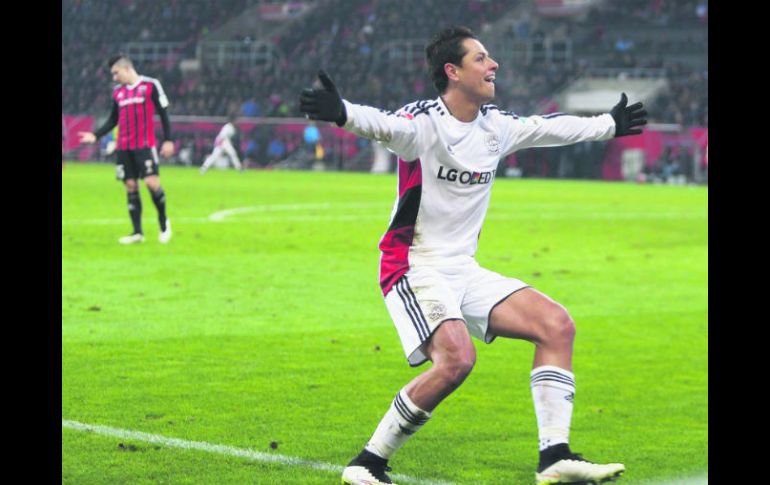 Javier Hernández está pasando por sus mejores momentos en la cancha. FACEBOOK / BAYER 04 LEVERKUSEN