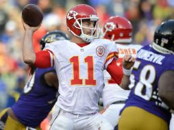 Alex Smith completó 21 de 25 pases para 171 yardas y un touchdown para los Jefes. AP / N. Wass