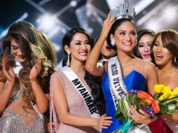 Por un error del presentador, la corona había sido anunciada para Colombia, después fue dada a Miss Filipinas. TWITTER / @MissUniverse