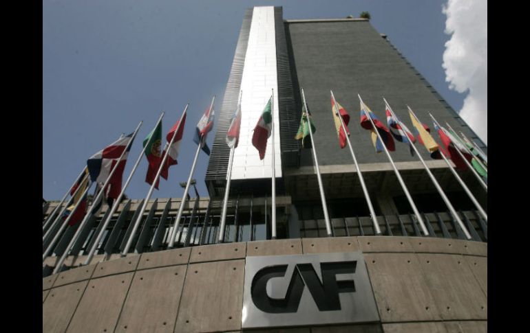 La CAF es una institución financiera multilateral que apoya el desarrollo sostenible de sus países accionistas e integración regional. EFE / ARCHIVO