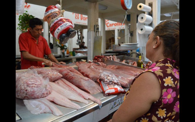 Entre los productos que más se venden se encuentran los necesarios para preparar alimentos. NTX / ARCHIVO