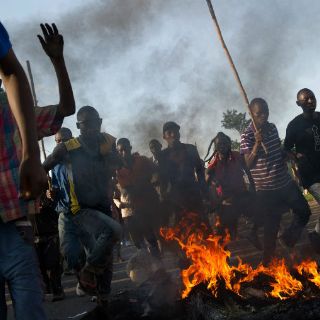 Proclaman rebelión en Burundi para expulsar al presidente