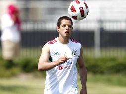 Javier Hernández cumple su primera temporada en el Bayer Leverkusen. SUN / ARCHIVO