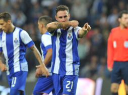 Miguel Layún se ha convertido en uno de los titulares indiscutibles tras sus buenas actuaciones. TWITTER / @Miguel_layun