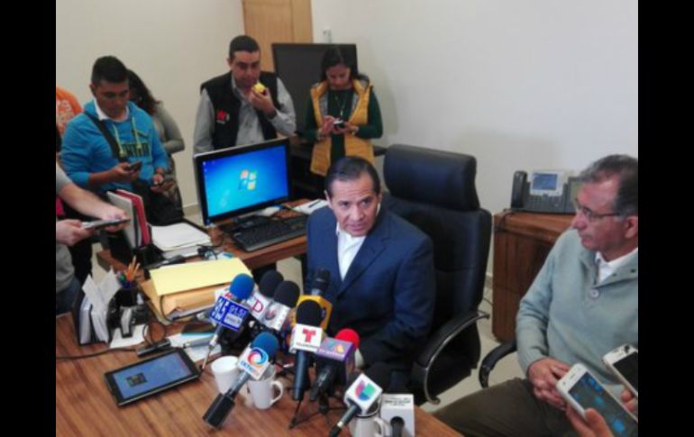 Almaguer asegura que los amparos retrasan algunas denuncias, no todas. TWITTER / @ealmaguerr