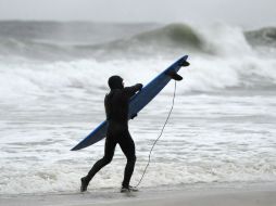 Por las características de sus playas, resulta muy atractivo para quienes practican el surf. AP / ARCHIVO