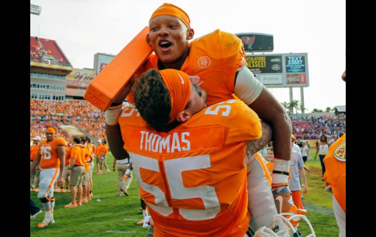 Joshua Dobbs lanzó para 166 yardas y corrió para dos touchdowns este viernes. AFP / M. Carlsson