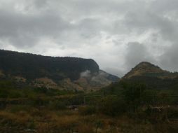 Las condiciones climáticas variarán, pues podría registrarse tarde cálida y una noche con presencia de heladas en zonas serranas. EL INFORMADOR / ARCHIVO