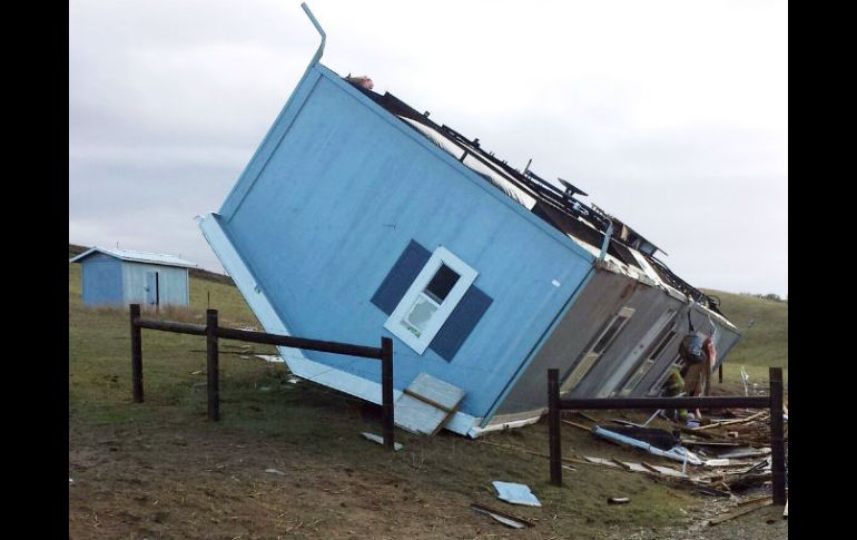 El área de Vernon se ha visto afectada por el fenómeno pues hasta se han generado pequeños tornados. AP / CalFire