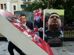 El legislador opositor ordenó desmontar las imágenes de Chávez y algunas del edificio parlamentario. AFP / R. Schemidt